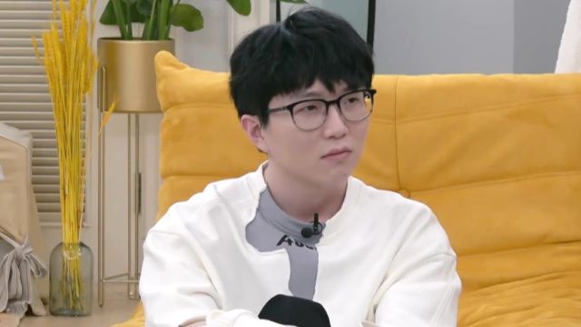 王源最新动态揭秘，日常趣事与朋友间的深厚情谊